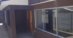 SE VENDE AMPLIO TERRENO (792m2) CON EXCELENTE CASA EN REÑACA ALTO (CONVERSABLE)