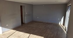 SE VENDE AMPLIO TERRENO (792m2) CON EXCELENTE CASA EN REÑACA ALTO (CONVERSABLE)