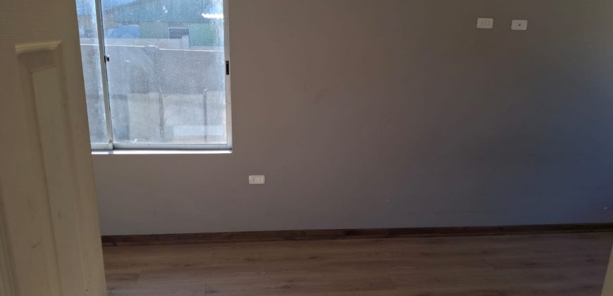 SE VENDE AMPLIO TERRENO (792m2) CON EXCELENTE CASA EN REÑACA ALTO (CONVERSABLE)
